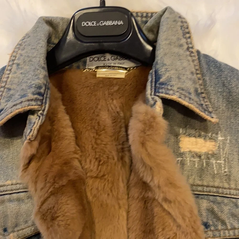 Dolce&Gabbana reversible Jean /MinkJacket
Vintage - Picture 3 of 7